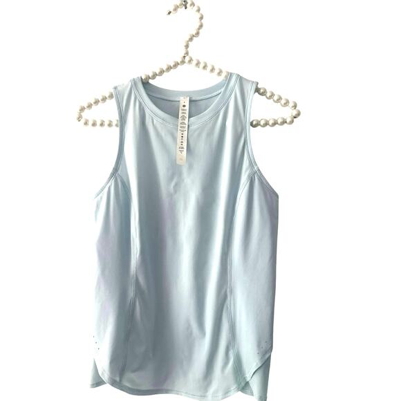 Lululemon light blue sleeveless top slit down Sz4 gym wear active lightweight - Picture 1 of 6